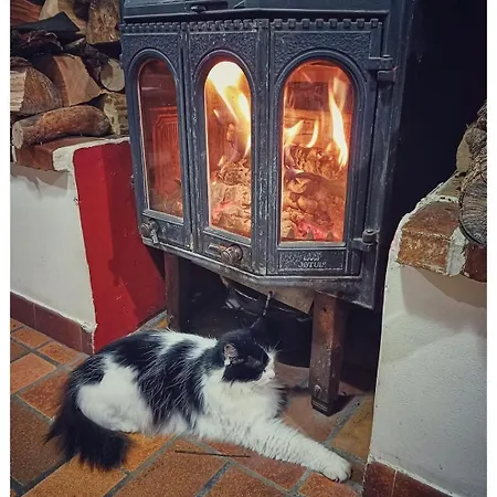 Сasa de vacaciones Maison De Village Thoard