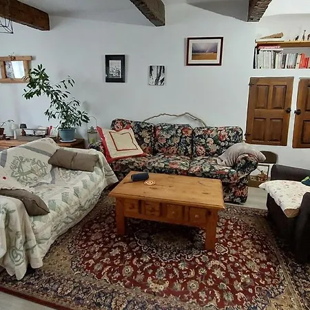 Maison De Village Holiday home Thoard