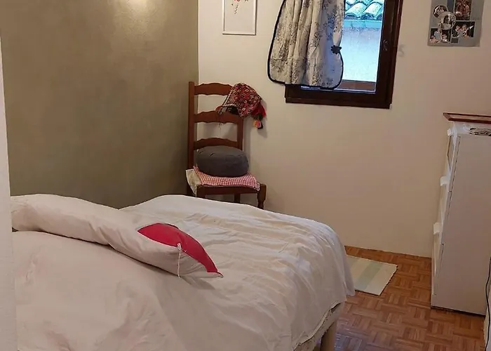 Hébergement de vacances Maison De Village *